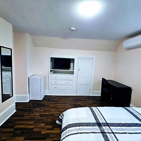 Sunflower Guest Suites Съмърсайд Екстериор снимка
