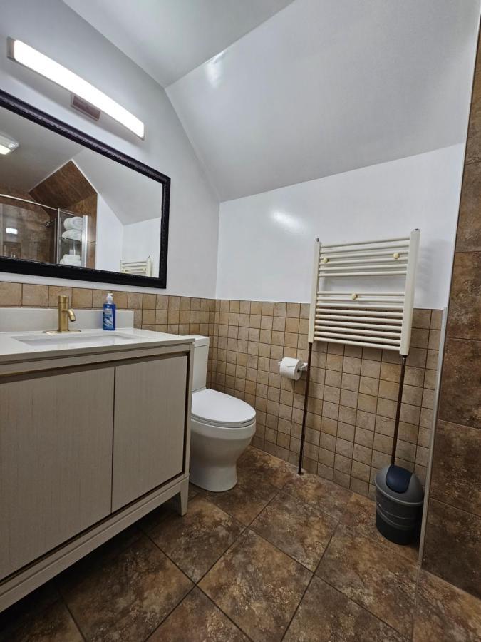 Sunflower Guest Suites Съмърсайд Екстериор снимка