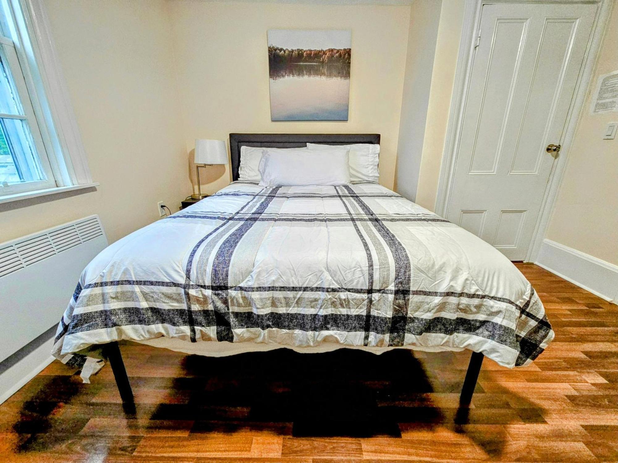 Sunflower Guest Suites Съмърсайд Екстериор снимка